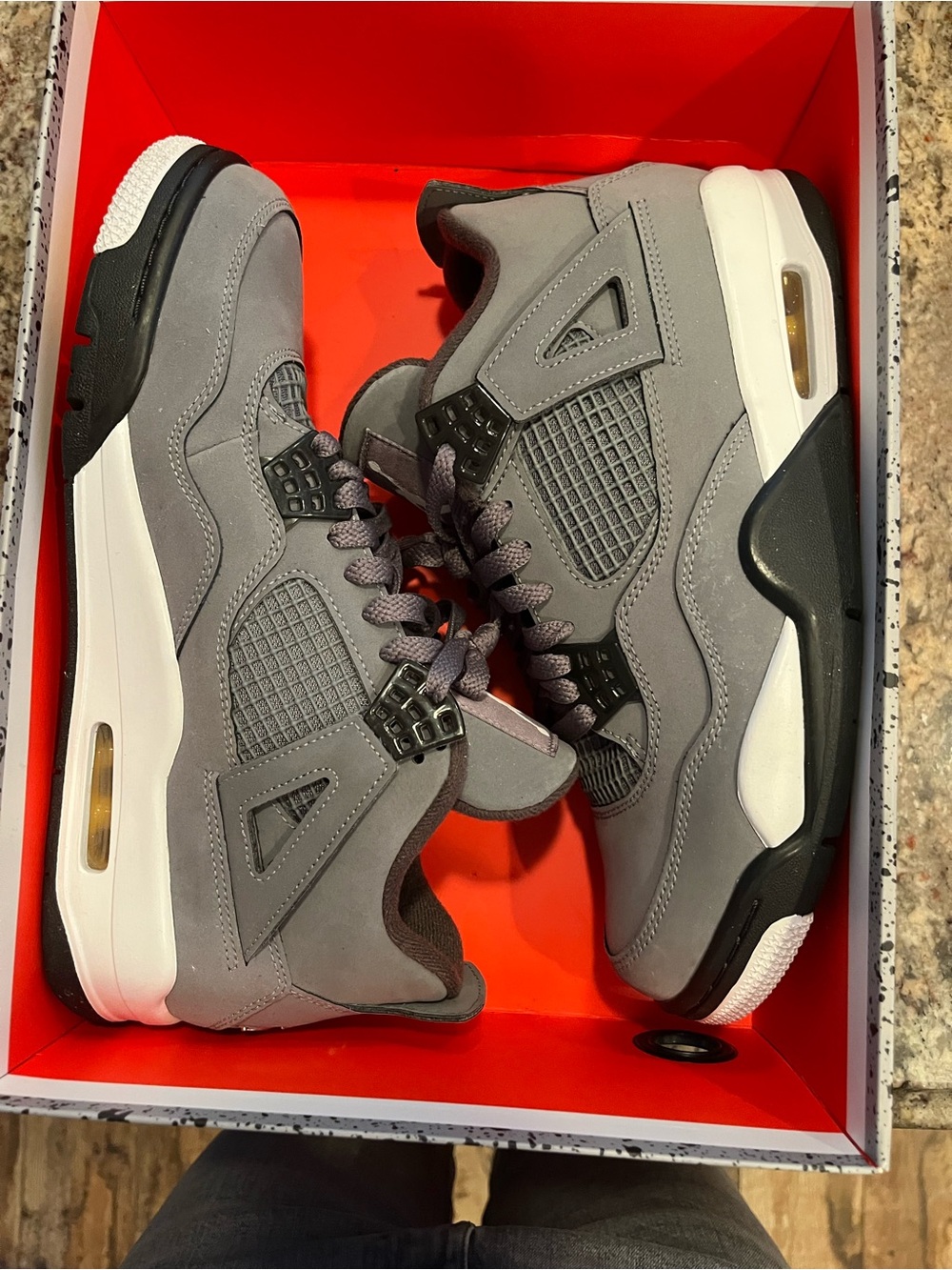 Air Jordan Retro 4 size 8.5M/10W worn 2x